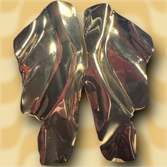 NEW Large Crumpled Goldtone Drop Earrings Designer Luxury Inspired - Picture 16 of 16